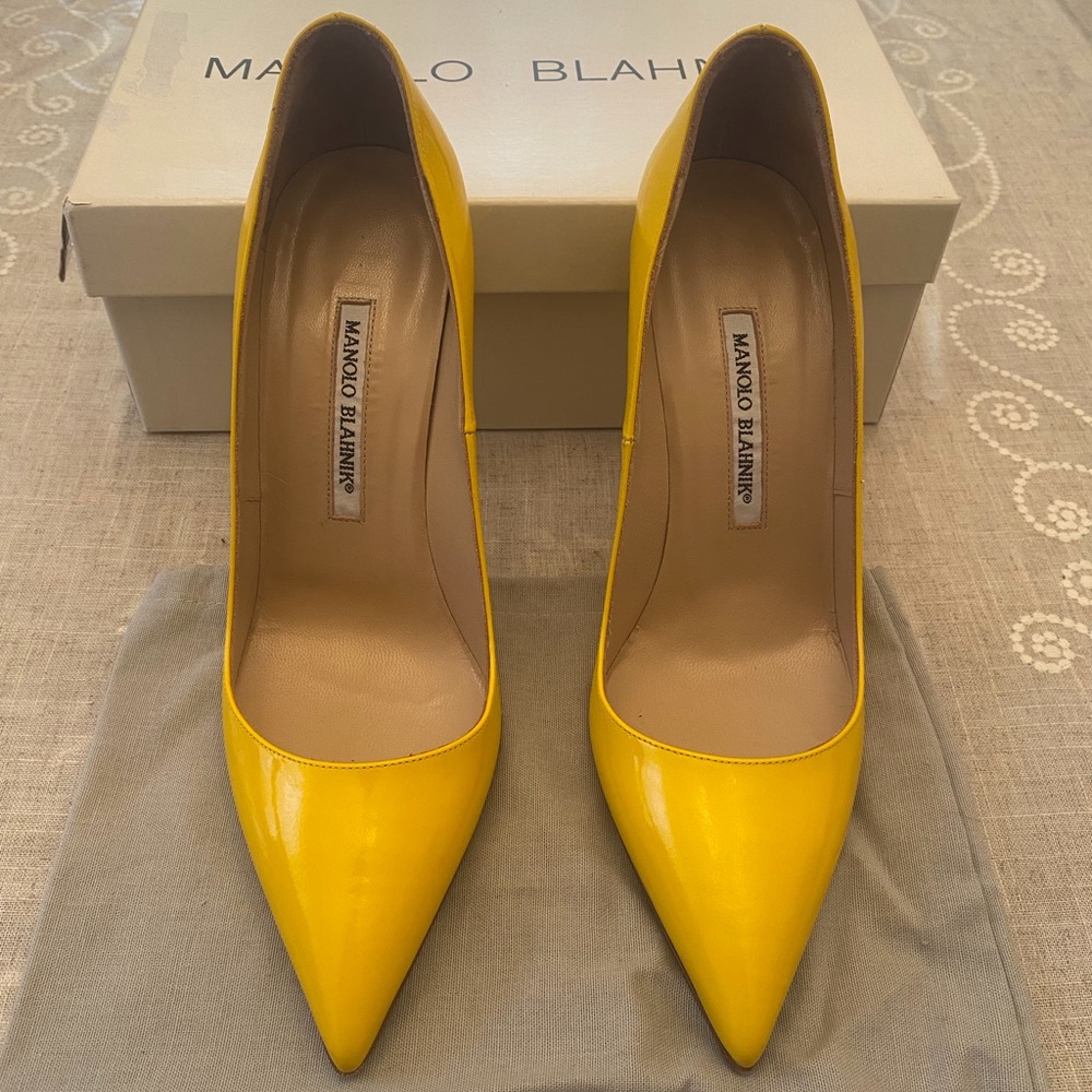 Manolo Blahnik BB Pumps